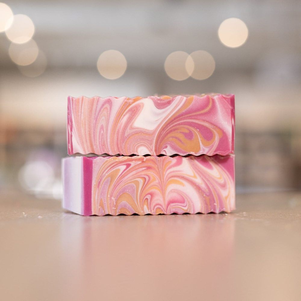 All Hail The Queen Soap - Image 2
