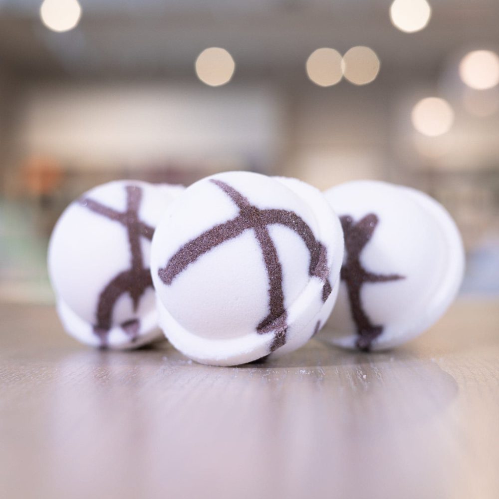 Coconut Bath Bomb - Image 2