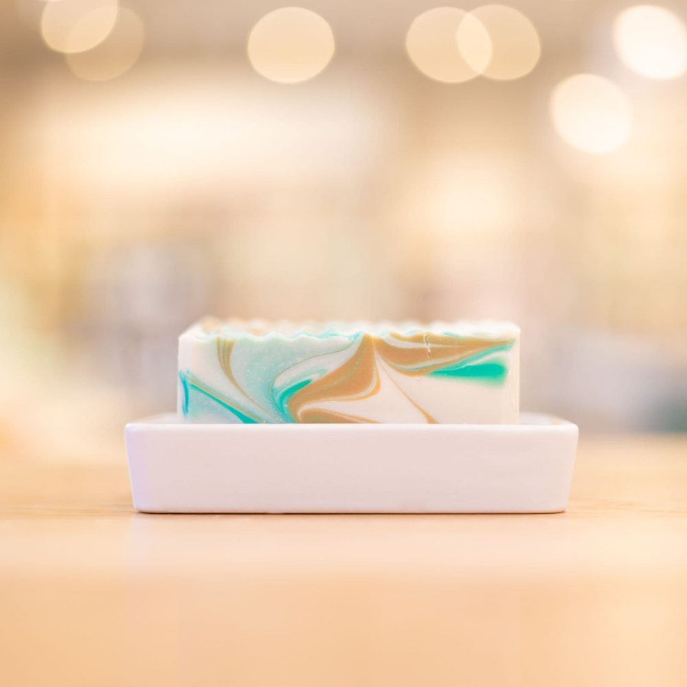 White Porcelain and Bamboo Soap Dish - Image 2